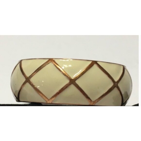 Premier Designs Copper And Cream Clapper Bangle - Picture 2 of 7